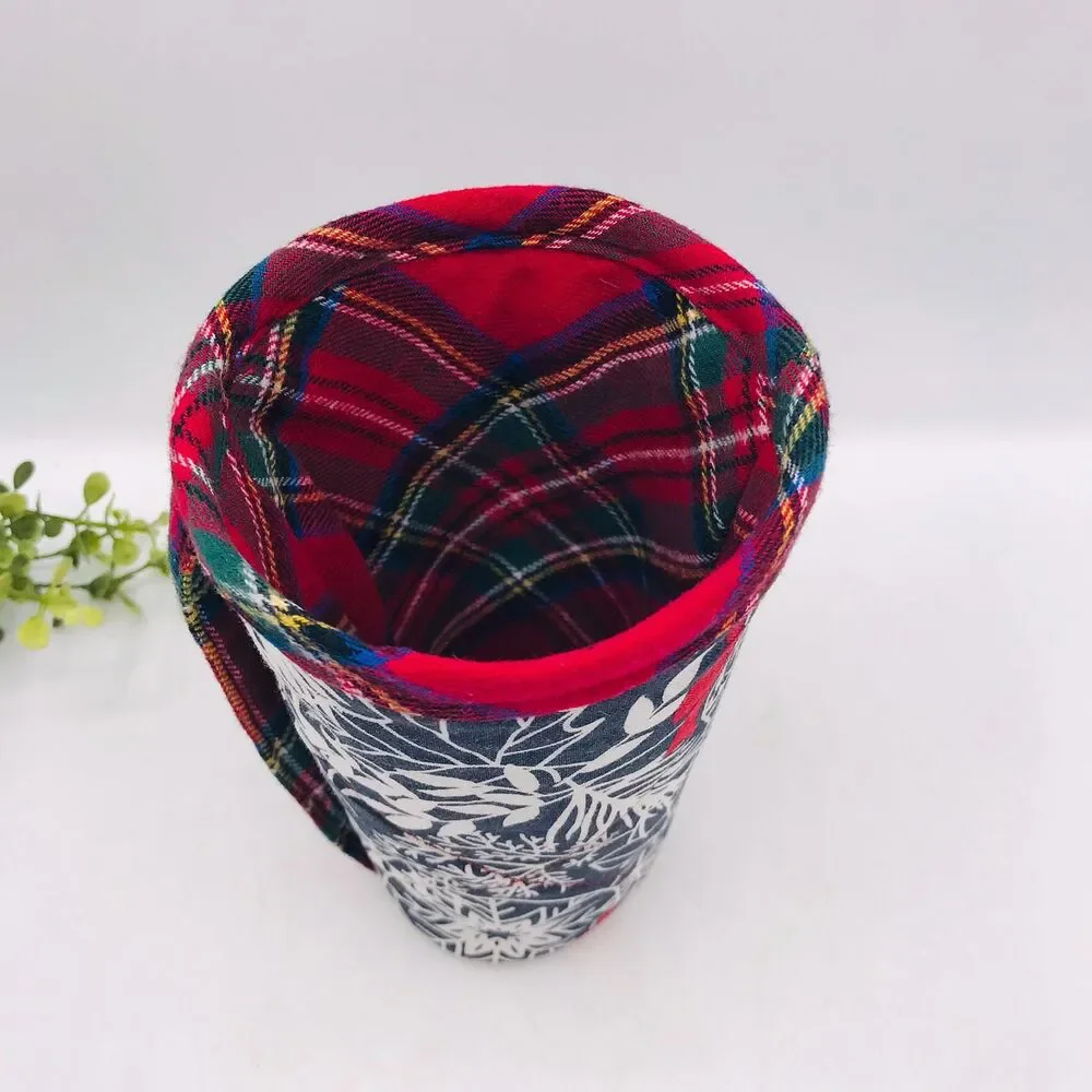 Drink Coozie w Handle Hot Cold Insulated Christmas Navy, Red, Plaid, Pinecones
